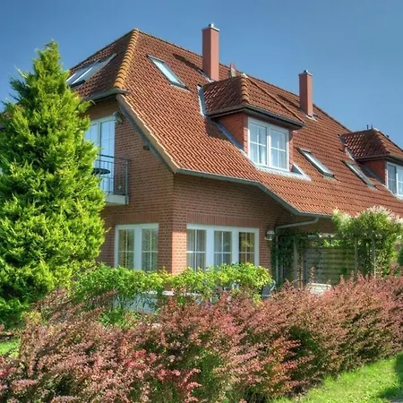 By The Golf Course In Wulfen On Holiday home Fehmarn
