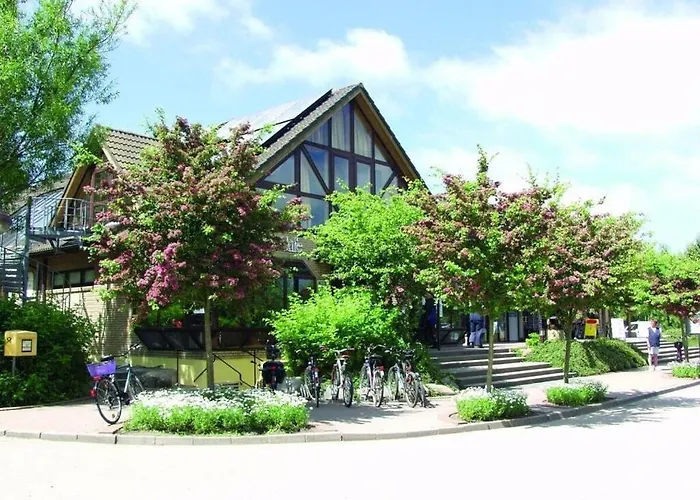 Dom wakacyjny By The Golf Course In Wulfen On *